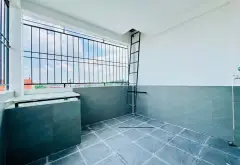 🏡 NHÀ ĐẸP KIỀU HẠ – NGÕ 3m, Ô TÔ ĐỖ cửa

📐 Thông số:

Diện tích: 41.9m2
Xây 4 tầng kiên cố... Bán nhà riêng tại Đông Hải, Hải Phòng 09
