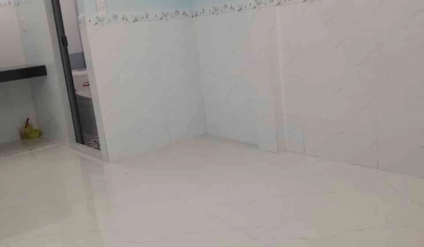 Bán nhà riêng 2 tầng, diện tích 16.8m² tại khu vực Phạm Văn Chí, giá 2.3 tỷ... Bán nhà riêng tại Bình Tiên, Hồ Chí Minh 01