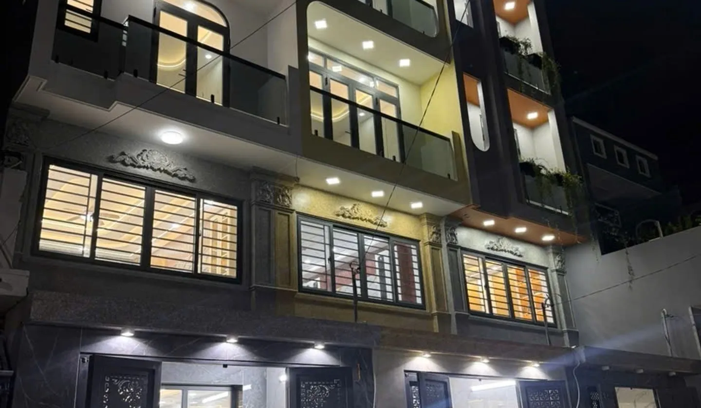 Nhà 5 tầng hướng Tây ở Bình Tân, hẻm xe hơi, giá 8.5 tỷ... Bán nhà riêng tại Bình Trị Đông, Hồ Chí Minh 01