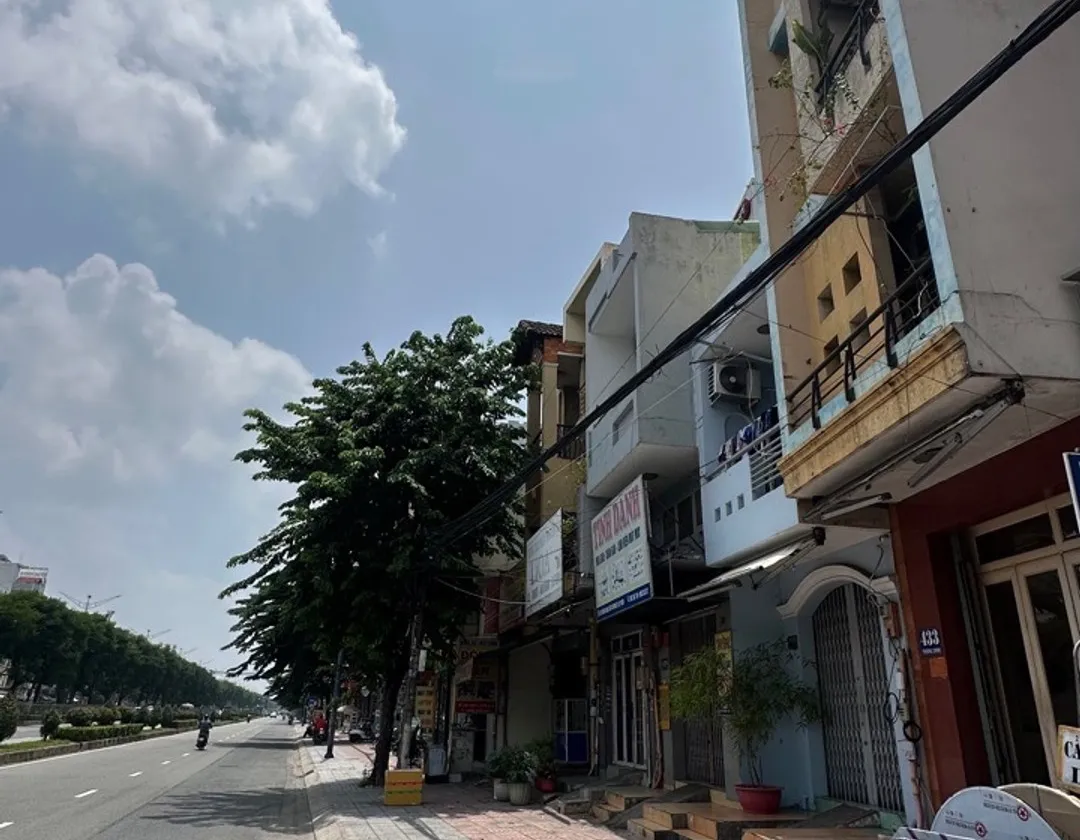 81M² MẶT TIỀN TRƯỜNG CHINH – VỊ TRÍ SẦM UẤT – TIỀM NĂNG CHO THUÊ CAO... Bán nhà mặt phố tại An Phú Đông, Hồ Chí Minh 01