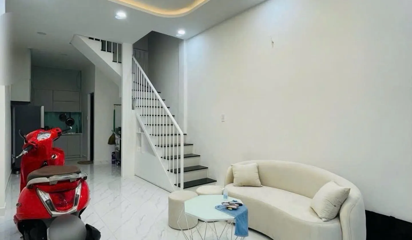 Bán nhà 2 tầng, 30m2, hẻm xe hơi Phú Nhuận, giá 6 tỷ... Bán nhà riêng tại Phú Nhuận, Hồ Chí Minh 01