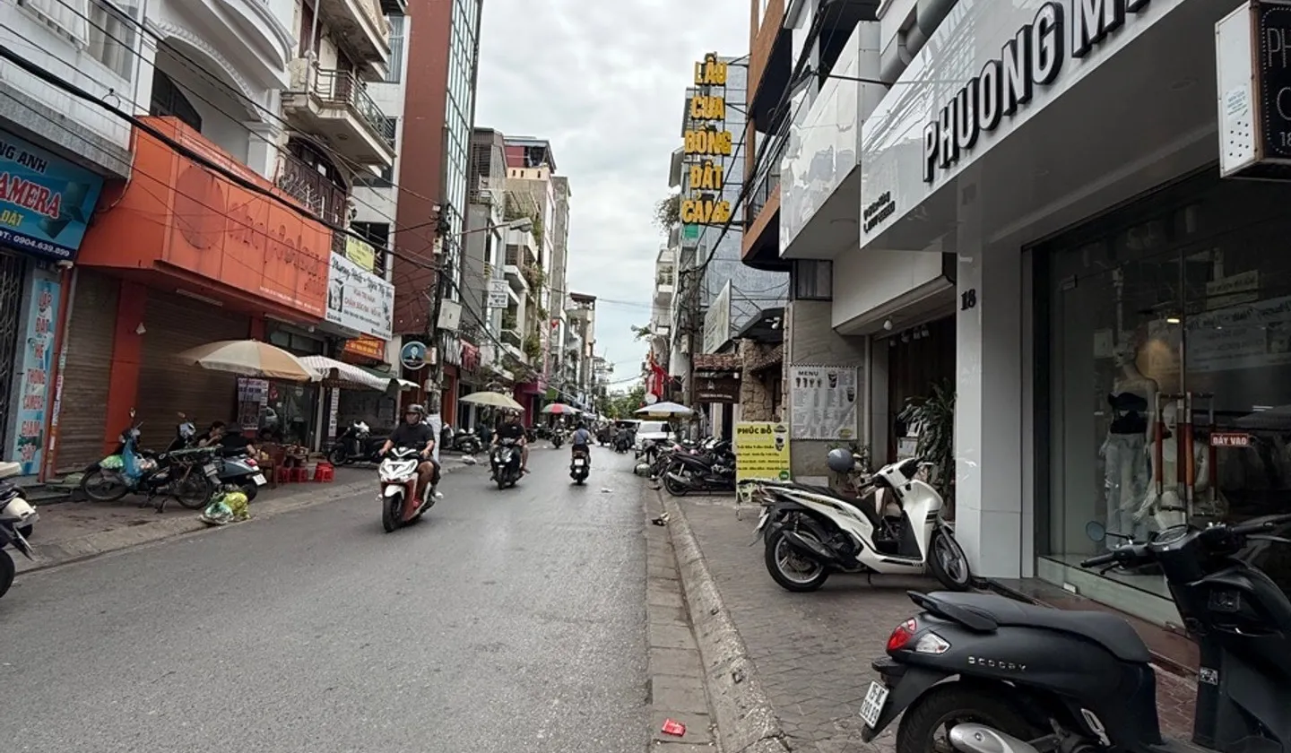 Bán nhà mặt phố tại quận trung tâm, diện tích 66,4m², 3 tầng, vị trí kinh doanh sầm uất... Bán nhà mặt phố tại Lê Chân, Hải Phòng 01