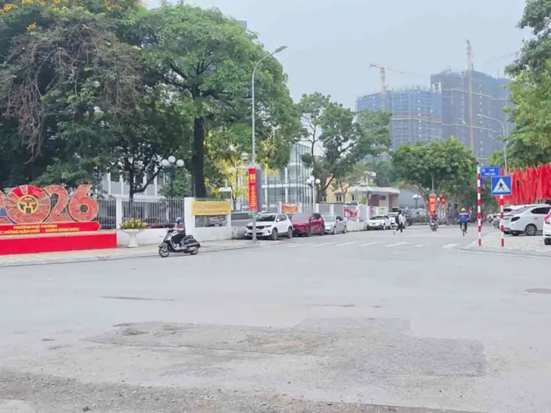 Bán nhà mặt phố tại Phú Thượng diện tích 61,7m2, mặt tiền 4,4m, pháp lý cơ sở... Bán nhà mặt phố tại Phú Thượng, Hà Nội 01