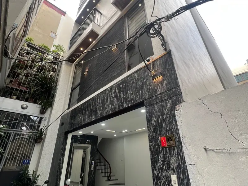 Nhà Riêng 6 Tầng Thang Máy Hiện Đại Tại Khu Vực Phát Triển Sầm Uất... Bán nhà riêng tại Việt Hưng, Hà Nội 01
