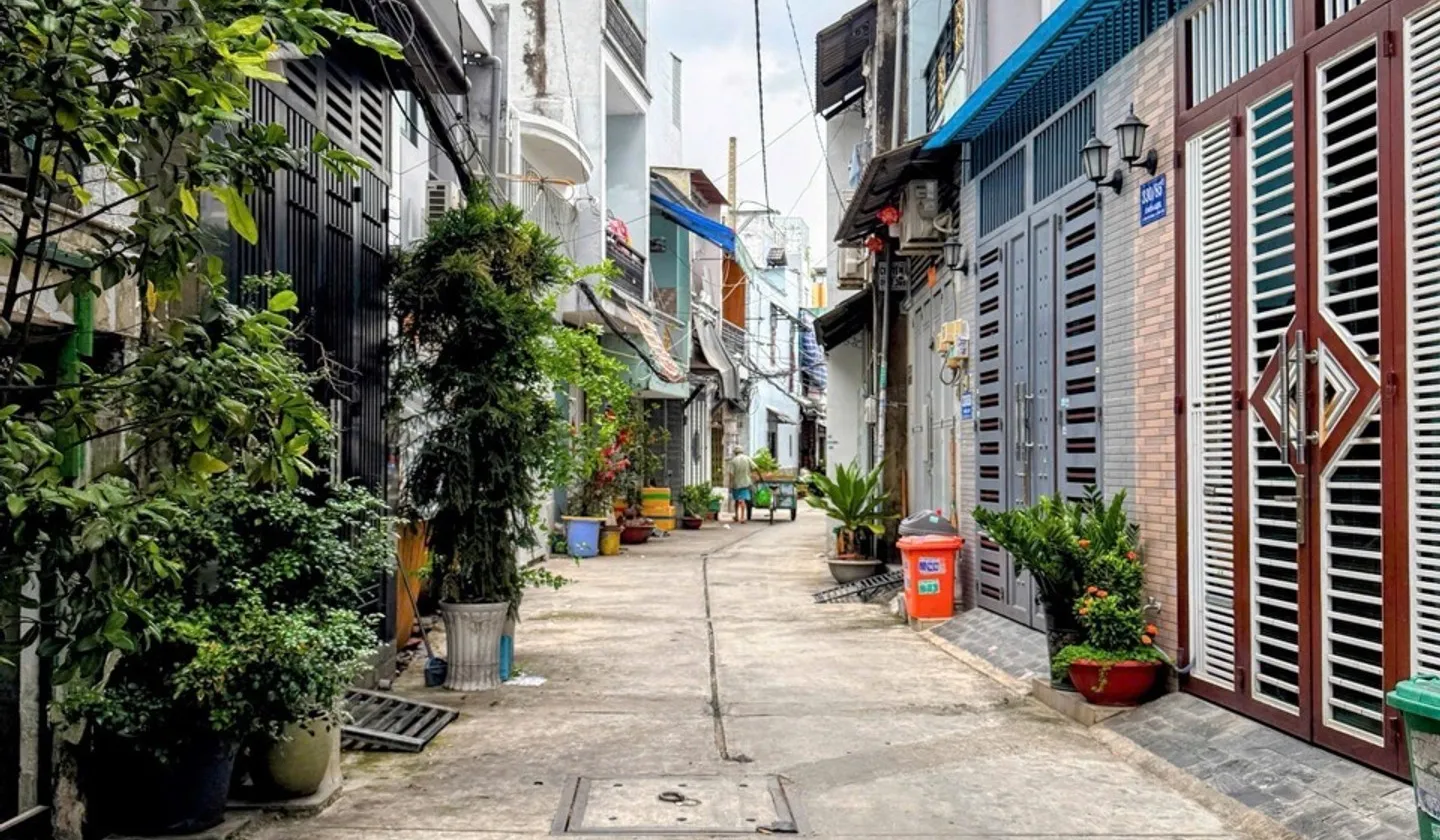 🌺 CHỈ NHỈNH 2 TỶ CÓ NGAY SỔ HỒNG RIÊNG CHUẨN PHÁP LÝ - NHÀ 3 TẦNG NGAY CHIẾN LƯỢC BÌNH TRỊ ĐÔNG... Bán nhà riêng tại Bình Trị Đông, Hồ Chí Minh 01