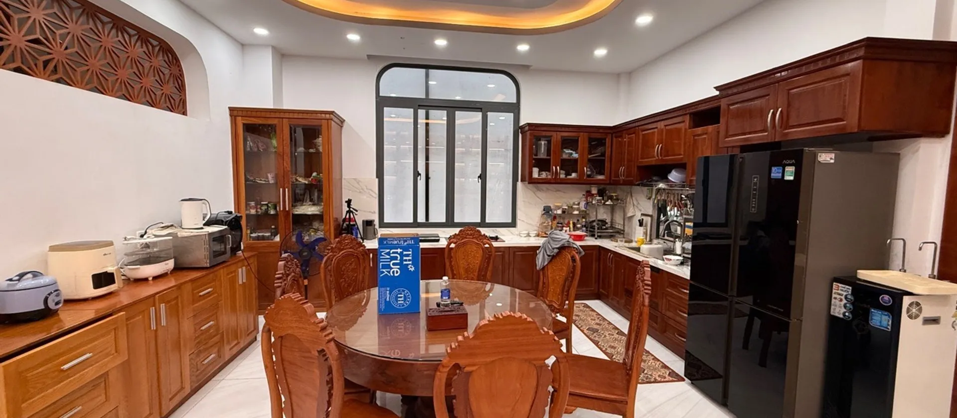 Bán nhà riêng 2 tầng 190.8m2 tại Hồ Học Lãm, hướng Đông Bắc, pháp lý đầy đủ... Bán nhà riêng tại Bình Trị Đông, Hồ Chí Minh 01