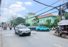 Bán nhà mặt phố 2 mặt tiền tại phường Thông Tây Hội, HCM... Bán nhà mặt phố tại Thông Tây Hội, Hồ Chí Minh 03