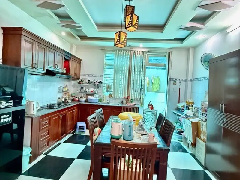 Bán nhà riêng 3 tầng 106m2 tại Bình Hưng Hoà B, Bình Tân - 4PN 4WC, hẻm xe hơi 8m... Bán nhà riêng tại Bình Tân, Hồ Chí Minh 01