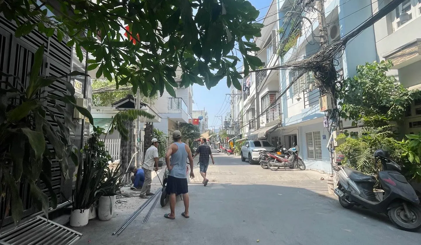 Bán nhà riêng 4 tầng tại xã Dương Cát Lợi, Nhà Bè, mặt tiền rộng, pháp lý đầy đủ... Bán nhà riêng tại Nhà Bè, Hồ Chí Minh 01