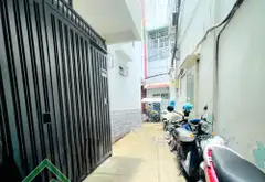 CHỈ 2,98 TỶ – NHÀ 3 TẦNG – NGAY BẢY HIỀN – LẠC LONG QUÂN – NI SƯ HUỲNH LIÊN – 2PN – 2WC – SHR... Bán nhà riêng tại Bảy Hiền, Hồ Chí Minh 03