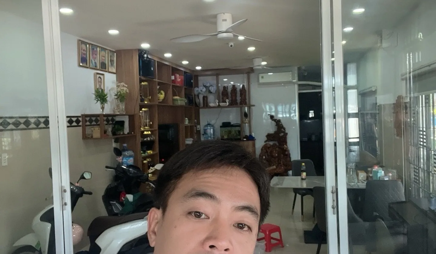 GÓC 2 MẶT TIỀN CAO THẮNG NỐI DÀI – QUẬN 10 | 10 CĂN CHDV – DÒNG TIỀN 60TR/THÁNG 🔥... Bán nhà riêng tại Hòa Hưng, Hồ Chí Minh 01