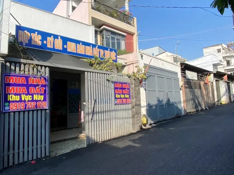 Nhà mặt phố 2 tầng diện tích 58m² hướng Đông, thuận tiện kinh doanh tại Tăng Nhơn Phú... Bán nhà mặt phố tại Tăng Nhơn Phú, Hồ Chí Minh 01