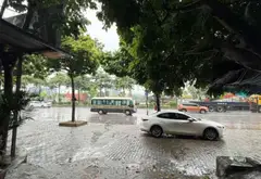 Bán nhà riêng 5 tầng tại Lý Sơn, nhà đẹp dân xây, có thang máy, 2 mặt thoáng... Bán nhà riêng tại Bồ Đề, Hà Nội 02