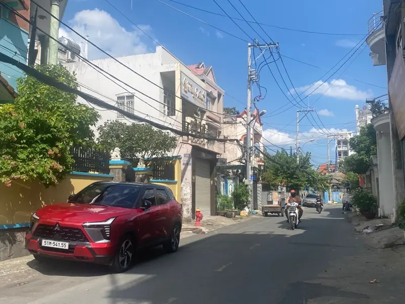 Bán nhà 3 tầng mặt phố Đường Số 5 Linh Xuân, diện tích 52m2... Bán nhà mặt phố tại Linh Xuân, Hồ Chí Minh 01
