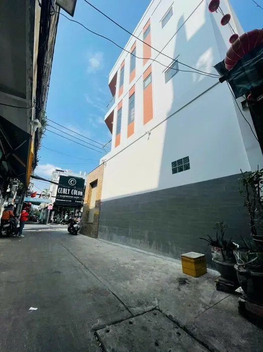 Cơ hội vàng sở hữu nhà mặt phố sang trọng ngay trung tâm Quận 8... Bán nhà mặt phố tại Chánh Hưng, Hồ Chí Minh 01