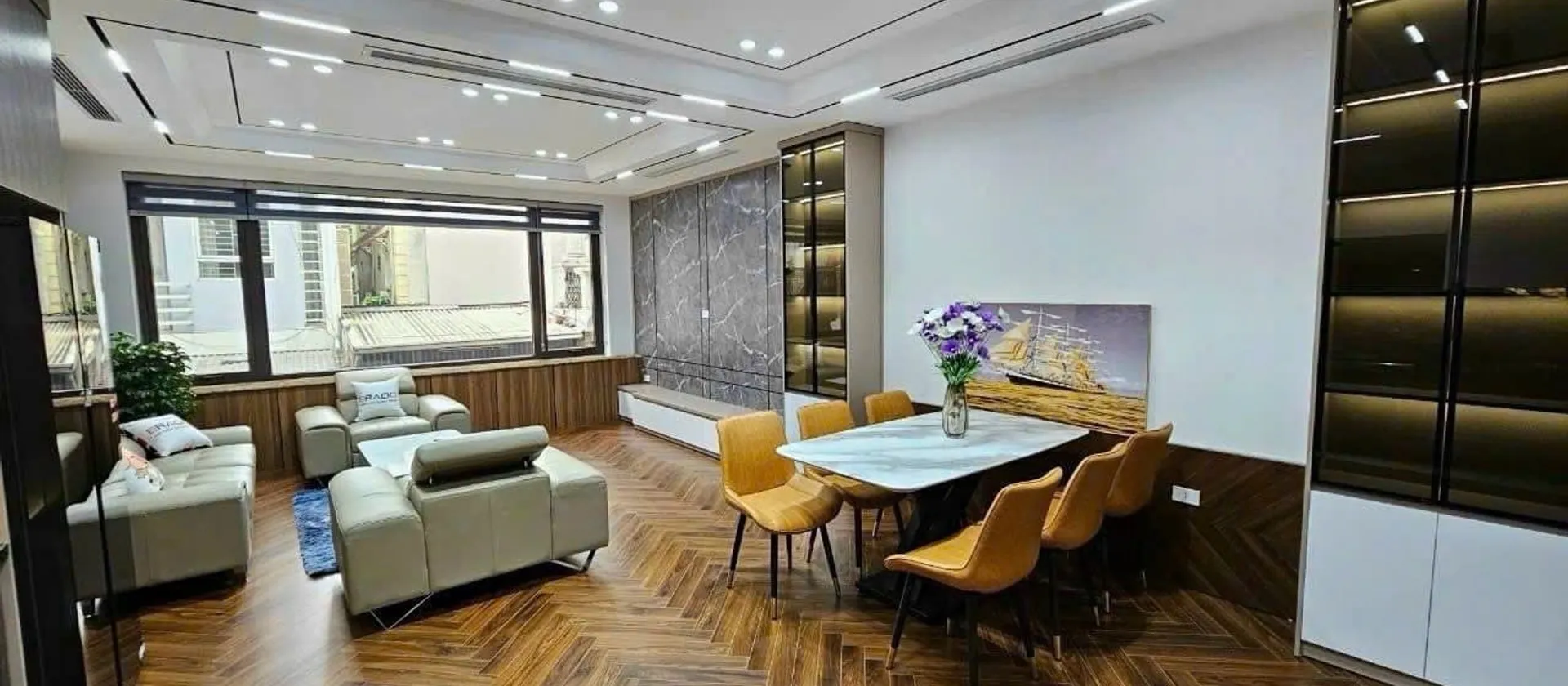 Bán nhà 6 tầng thang máy full nội thất mặt tiền 5m ô tô 7 chỗ tránh nhau khu phân lô Nguyễn Văn Cừ... Bán nhà riêng tại Bồ Đề, Hà Nội 01