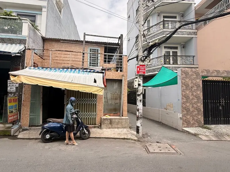 Nhà Mặt Tiền Hẻm Xe Tải Nguyễn Duy Cung Giá Hấp Dẫn... Bán nhà riêng tại An Hội Tây, Hồ Chí Minh 01