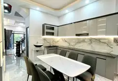 Bán nhà mặt phố 5 tầng tại khu vực trung tâm, hẻm xe hơi thông thoáng... Bán nhà mặt phố tại Tăng Nhơn Phú, Hồ Chí Minh 03