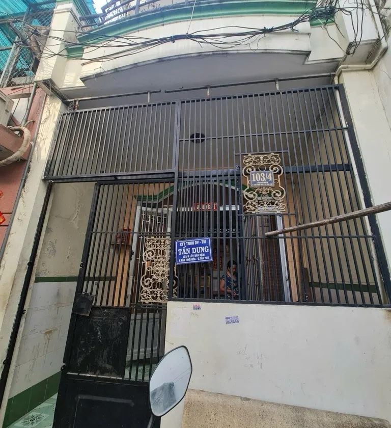 Nhà 2 tầng sát mặt tiền Lũy Bán Bích, Tân Phú - Cơ hội vàng chỉ 6.5 tỷ... Bán nhà riêng tại Phú Thạnh, Hồ Chí Minh 01