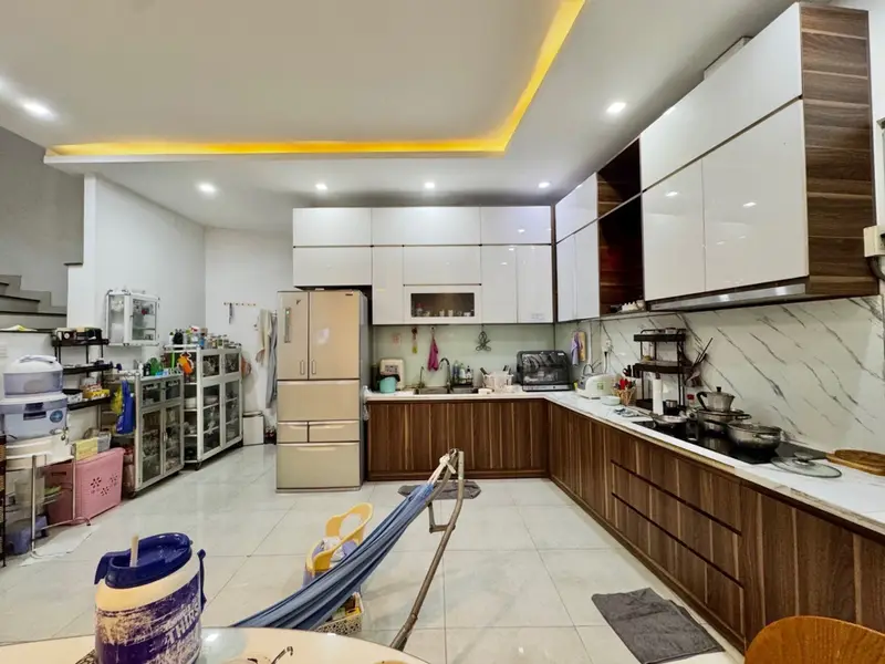 Nhà 4 tầng xinh xắn tại Đức Nhuận Phú Nhuận giá hợp lý... Bán nhà riêng tại Đức Nhuận, Hồ Chí Minh 01