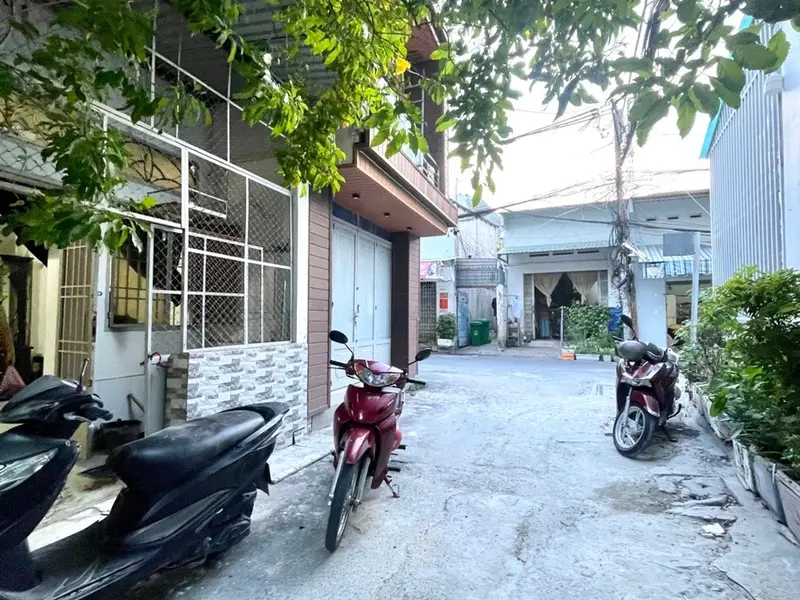 Nhà đẹp, xe hơi đỗ cửa, vị trí vàng tại quận Tân Bình... Bán nhà riêng tại Tân Sơn, Hồ Chí Minh 01