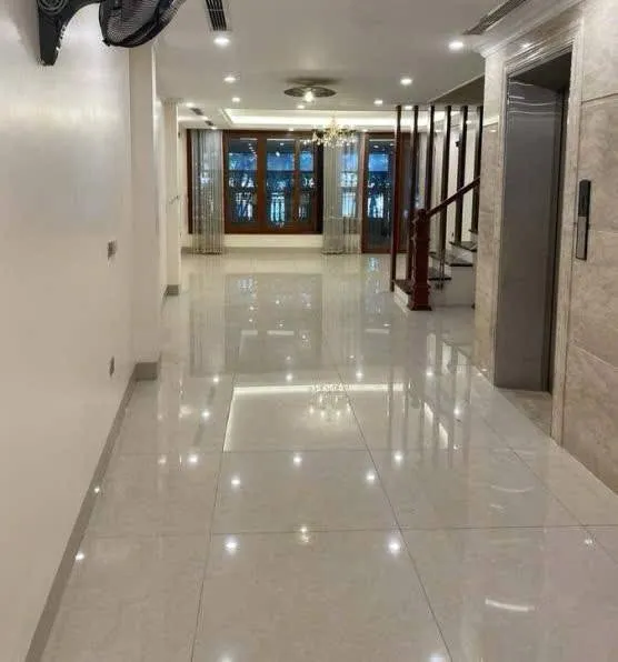 Nhà mặt phố view Hồ Tây - Kinh doanh cực đỉnh... Bán nhà mặt phố tại Tây Hồ, Hà Nội 01