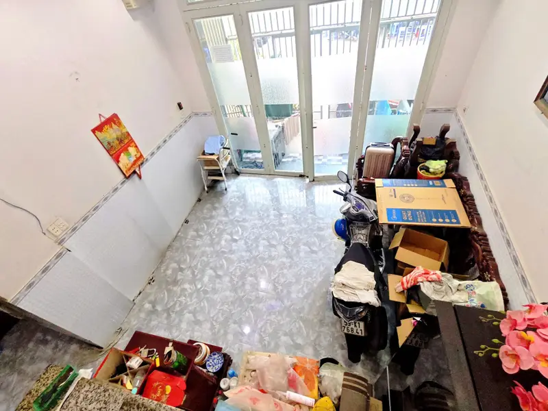 Nhà 4 tầng 4 phòng ngủ, mặt tiền 4m, đường trước rộng 10m tại Hậu Giang... Bán nhà riêng tại Phú Lâm, Hồ Chí Minh 01