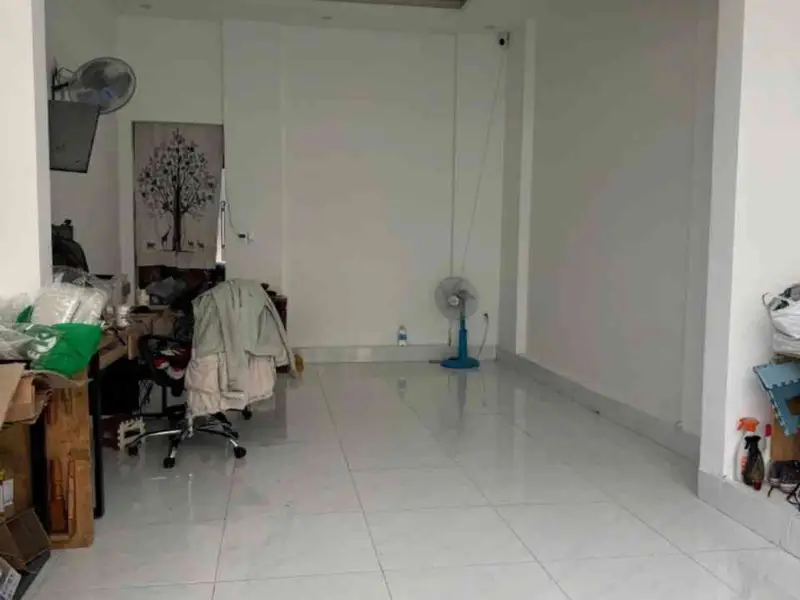 Nhà cấp 4 có gác lửng gần mặt tiền đường số 4, diện tích 81 m2... Bán nhà riêng tại Long Trường, Hồ Chí Minh 01