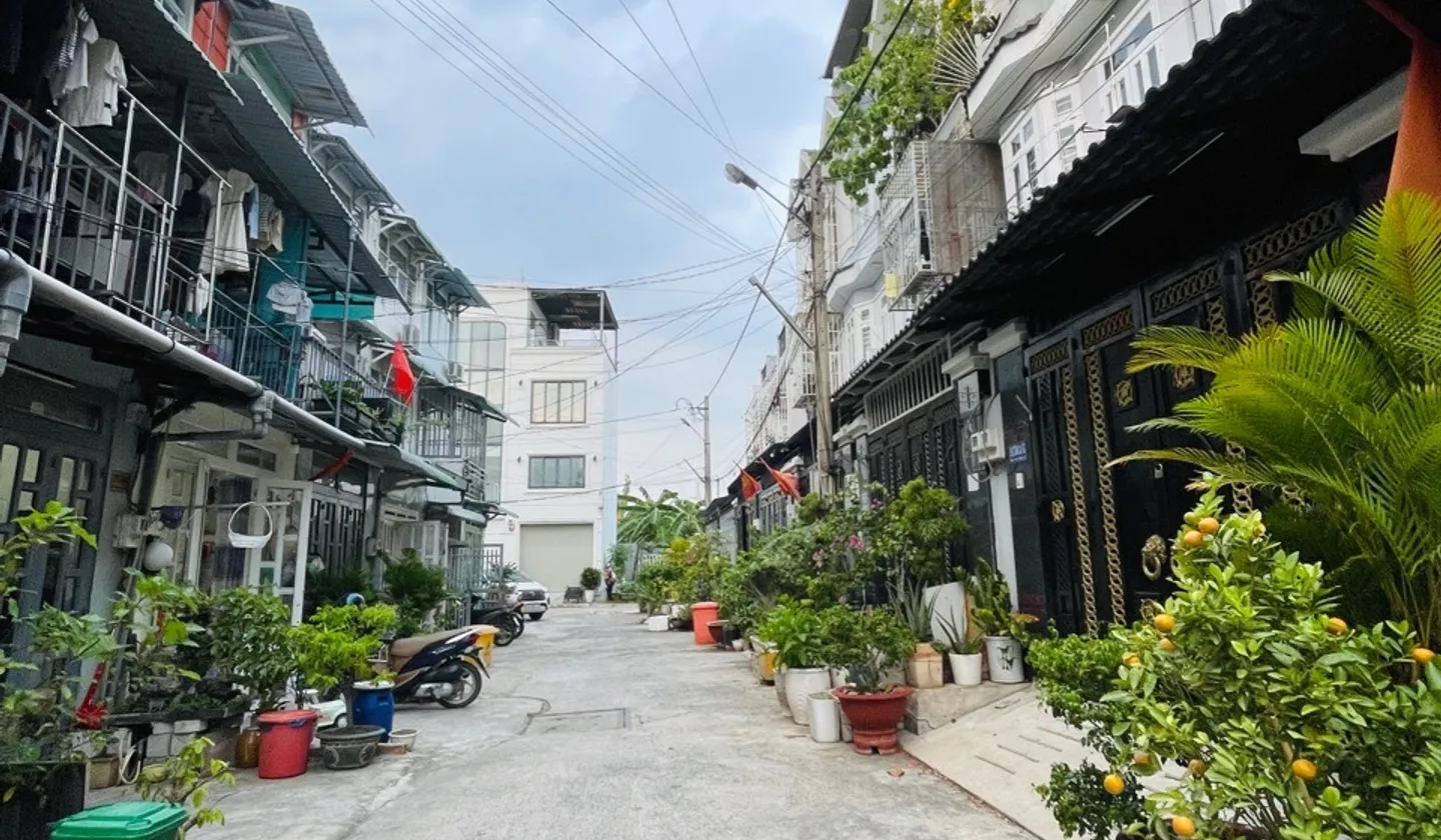 Nhà phố sang trọng tại Thạnh Lộc 15, quận 12, không gian sống lý tưởng... Bán nhà riêng tại An Phú Đông, Hồ Chí Minh 01