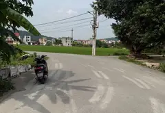 Liên Bão,tien Du,Bắc Ninh
DT gần 80 Mt 6m 1TỶ 2... Bán đất tại Liên Bão, Bắc Ninh 02