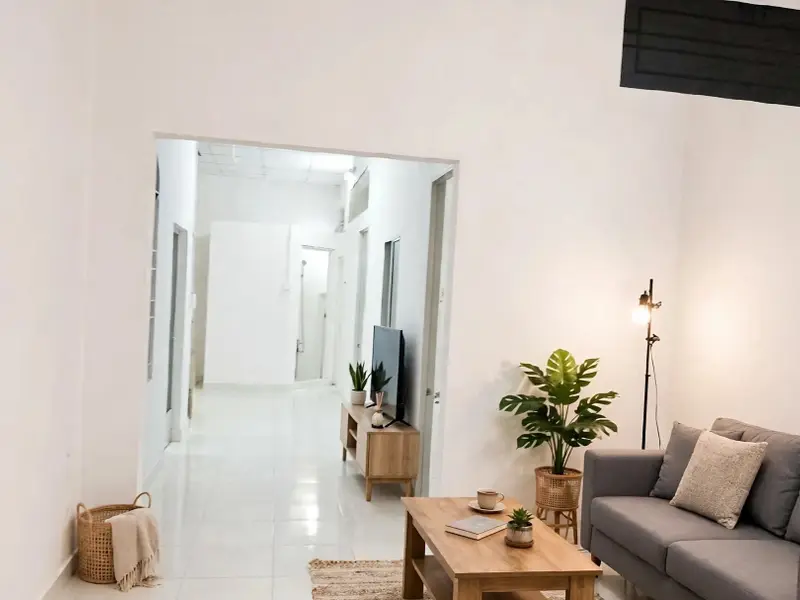 Nhà 2 tầng, 92m2, ngang 6, nở hậu 7, chỉ 7 tỷ nhỉnh... Bán nhà riêng tại Xóm Chiếu, Hồ Chí Minh 01