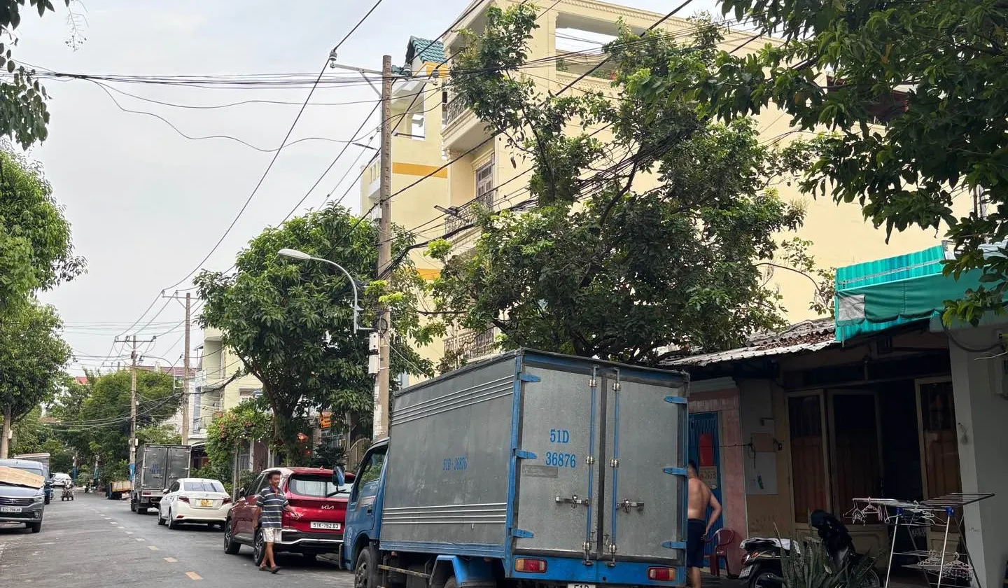 Bán nhà mặt tiền đường số 5 Phước Bình Quận 9 cũ. 100m2. Ngang 4. Chỉ 9 tỷ... Bán nhà mặt phố tại Phước Long, Hồ Chí Minh 01