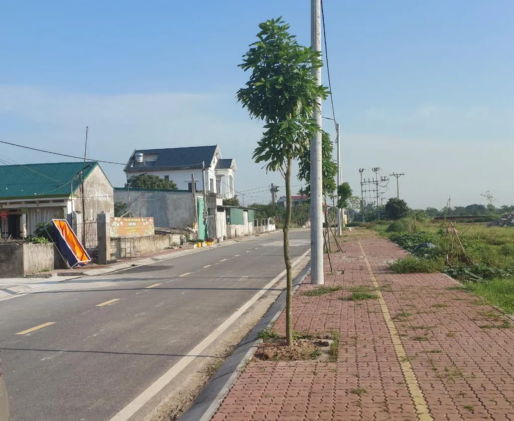 Sở hữu ngay đất mặt phố hiếm tại Ân Thi, giá tốt giảm sâu... Bán nhà mặt phố tại Tân Hưng, Hưng Yên 01