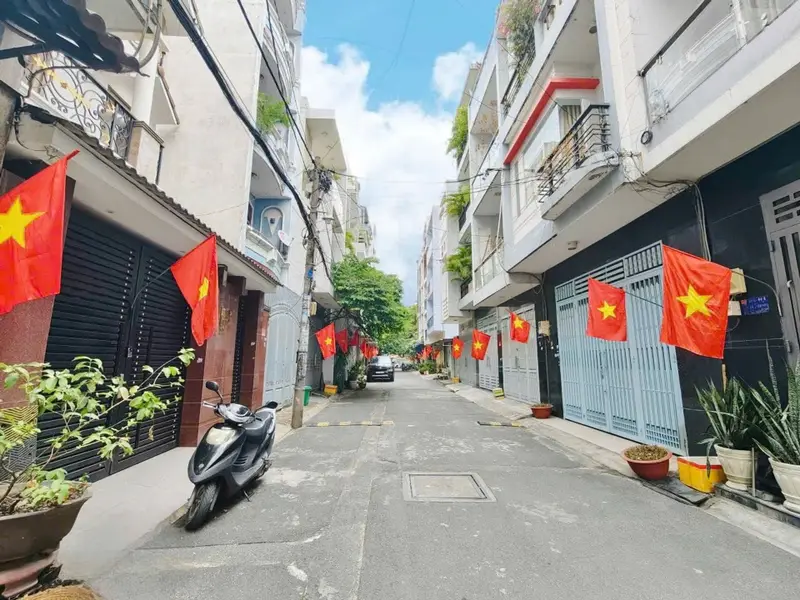 Bán nhà 4 tầng 6x16m tại khu dân trí cao quận Tân Phú... Bán nhà riêng tại Tân Phú, Hồ Chí Minh 01