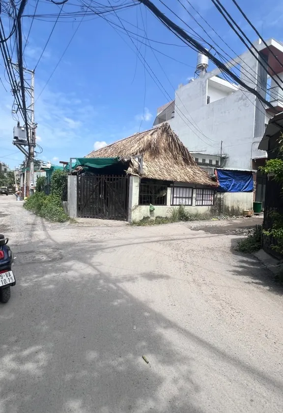 Bán nhà riêng lô góc 2 mặt tiền An Phú Đông Quận 12 diện tích 168.5m2 pháp lý chuẩn. Giá 5,5 tỷ... Bán nhà riêng tại An Phú Đông, Hồ Chí Minh 01