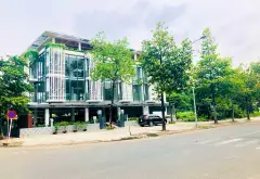 Toà văn phòng góc 3 mặt tiền khu Đông Sài Gòn - giá sốc giảm mạnh... Bán văn phòng tại Cát Lái, Hồ Chí Minh 01