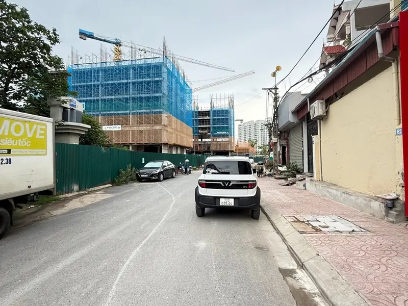 Nhà 5 Tầng mới tại Gia Quất ~ Đối diện Himlam Thượng Thanh Long Biên... Bán nhà riêng tại Bồ Đề, Hà Nội 01