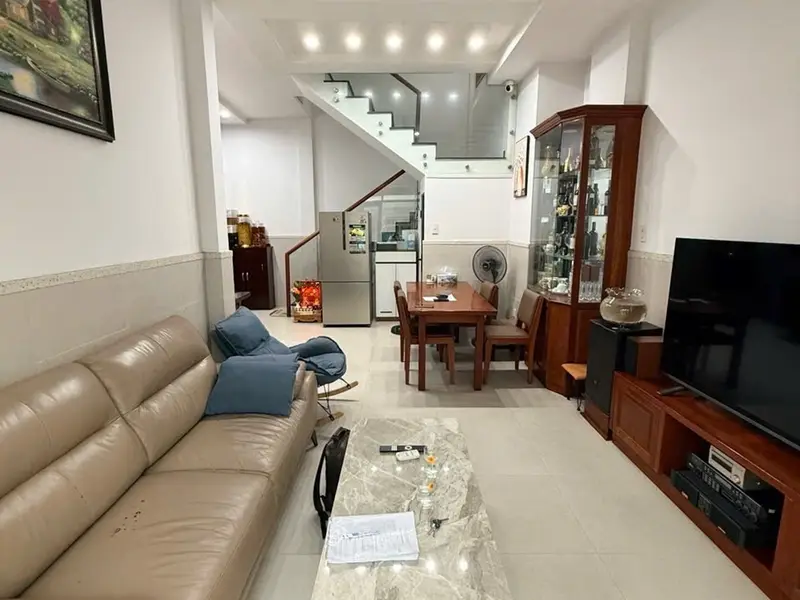 Nhà 5 Tầng Nở Hậu Hiếm Quận 10 – Cơ Hội Vàng Đầu Tư Và An Cư... Bán nhà riêng tại Hòa Hưng, Hồ Chí Minh 01