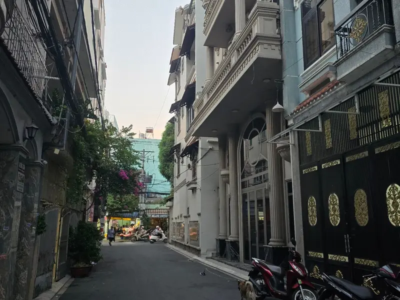 Nhà riêng 3 tầng khu Tân Bình thuận tiện cho thuê và sinh hoạt... Bán nhà riêng tại Bảy Hiền, Hồ Chí Minh 01