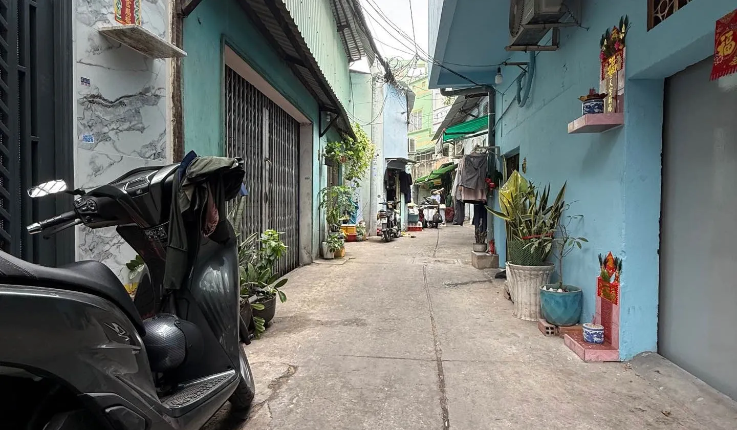 Nhà 5 Tầng Siêu Đẹp Gần Quận 10 - Tiện Nghi Đầy Đủ... Bán nhà riêng tại Tân Hòa, Hồ Chí Minh 01