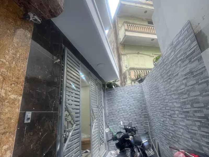 Nhà đẹp thang máy, 2 thoáng, vị trí vàng Ngọc Thụy giá tốt hiếm có... Bán nhà riêng tại Bồ Đề, Hà Nội 01