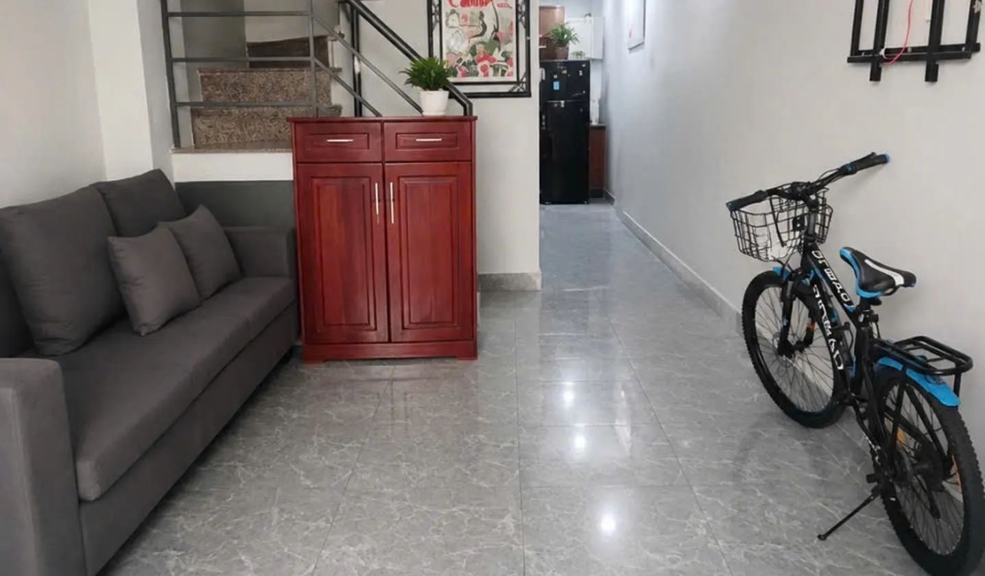 Nhà 2 tầng hẻm xe hơi, sổ hồng chính chủ Nhơn Đức... Bán nhà riêng tại Hiệp Phước, Hồ Chí Minh 01