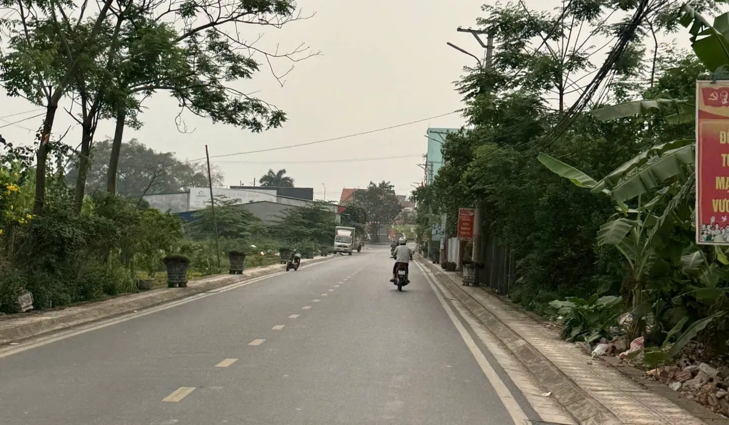 Nhà rộng sân vườn ở Đan Phượng, tận hưởng không gian trong lành... Bán nhà riêng tại Đan Phượng, Hà Nội 01