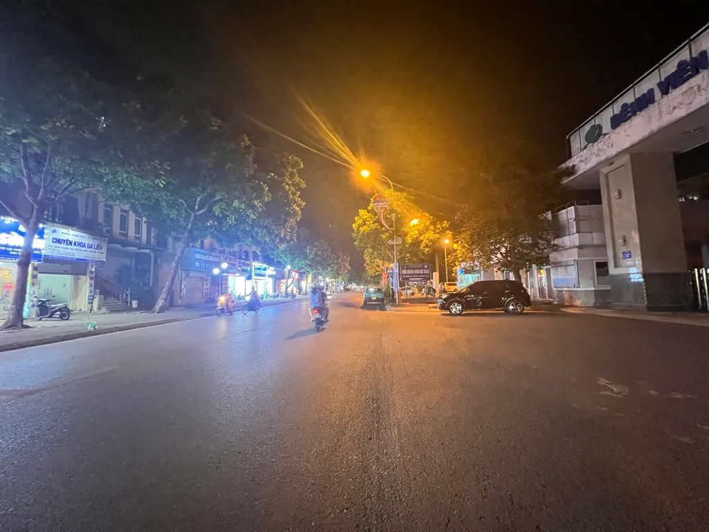 Bán nhà mặt phố Trường Lâm, mặt tiền 6.5m kinh doanh tốt... Bán nhà mặt phố tại Việt Hưng, Hà Nội 01