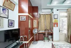 Nhà đẹp hẻm xe hơi quận 10, sống sướng giữa lòng thành phố... Bán nhà riêng tại Hòa Hưng, Hồ Chí Minh 11