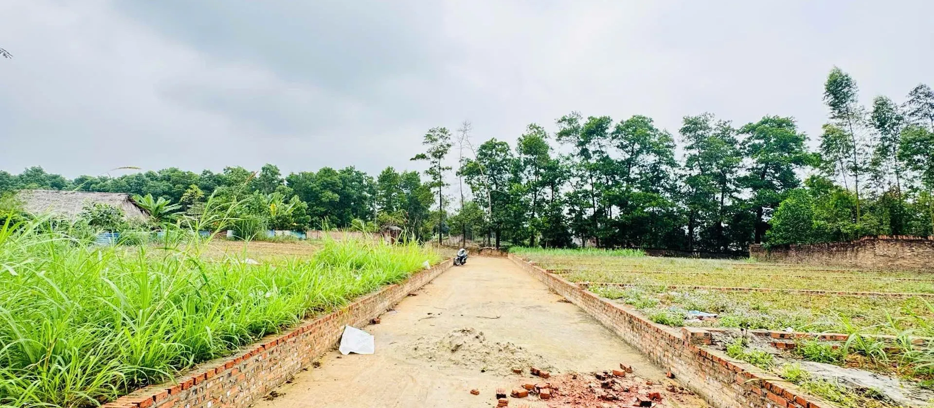 BÁN ĐẤT THỔ CƯ SÓC SƠN - MẶT TIỀN RỘNG, Ô TÔ TRÁNH NHAU - GIÁ CHỈ 1.03 TỶ... Bán đất tại Trung Giã, Hà Nội 01