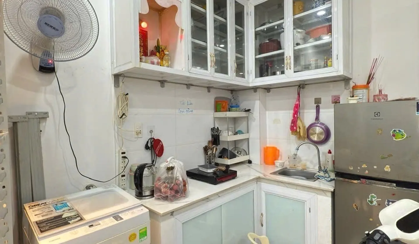 Bán nhà 2 tầng 1PN giá 2,49 tỷ tại Quận 6... Bán nhà riêng tại Bình Trị Đông, Hồ Chí Minh 01