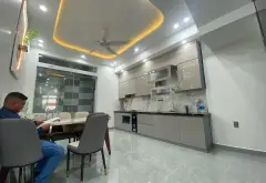 Nhà riêng phong cách hiện đại tại quận Lê Chân với thang máy và ban công rộng rãi... Bán nhà riêng tại An Biên, Hải Phòng 08