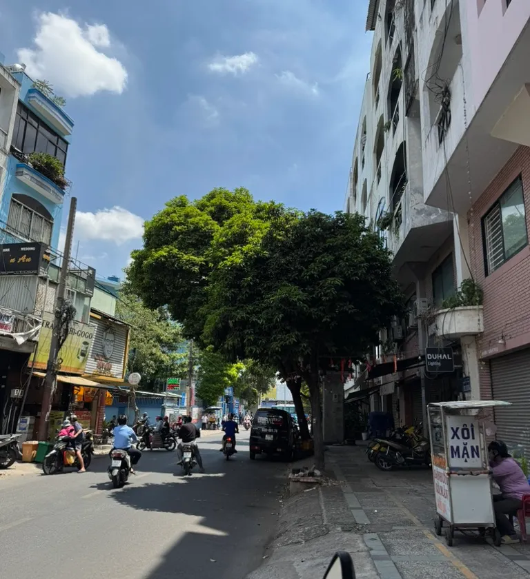 Nhà 4 tầng 4 phòng ngủ mặt tiền 3.6m phường 9 Tân Bình giá 15.3 tỷ... Bán owner_side tại Tân Hòa, Hồ Chí Minh 01