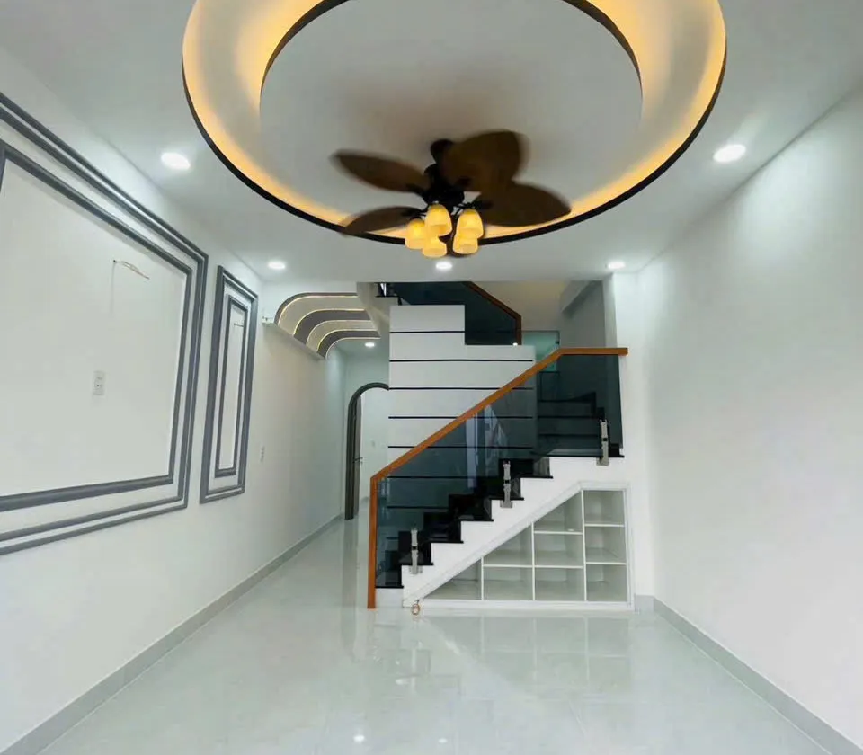 Bán nhà riêng 2 tầng tại phường An Lạc, Hồ Chí Minh với diện tích 41.8 m2 hướng Đông giá 4x tỷ... Bán nhà riêng tại An Lạc, Hồ Chí Minh 01